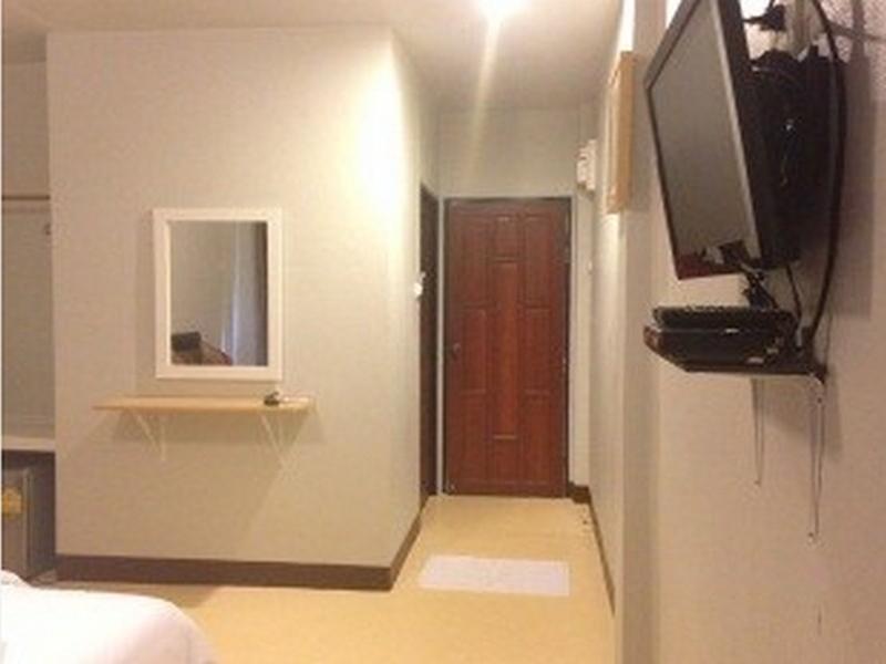 Lom La Lanta Hotel Koh Lanta Exterior photo